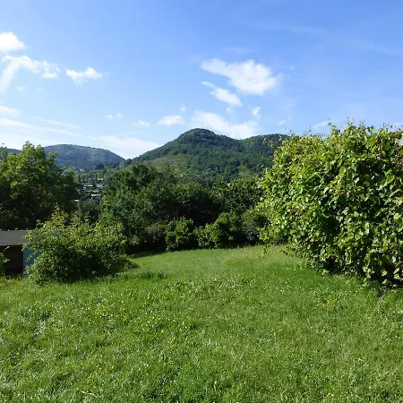Alpesi faház Chalets D'arbres *